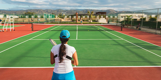 Tennis court at Vivo Palmarito